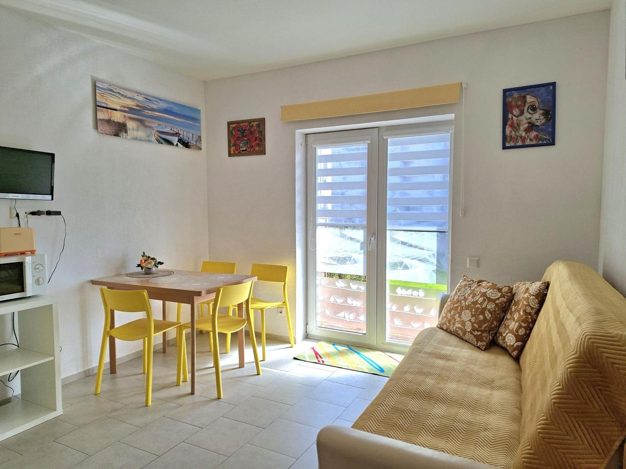 Geltoni apartamentai Palanga Bagian luar foto
